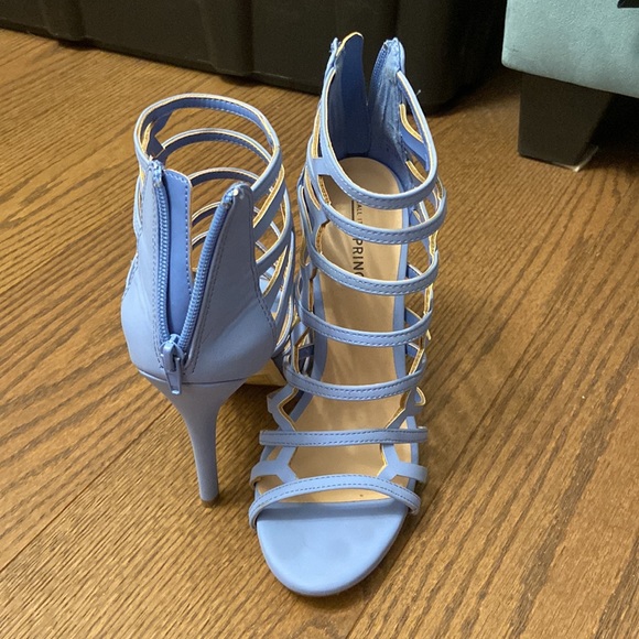 Call It Spring size 8 Heels - Picture 3 of 3